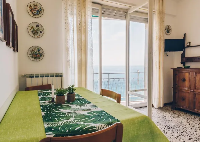 177 - Casa Angela, Vista Mare, 5 Min Dalla San Remo